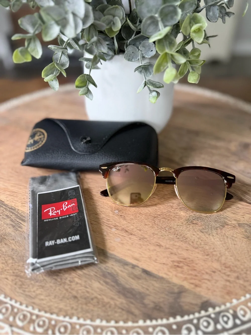 Ray-Ban Clubmaster Sunglasses Brown and Gold - Picture 1 of 7